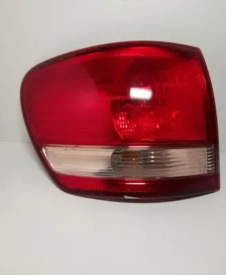 Toyota Avensis Verso Rear/tail lights