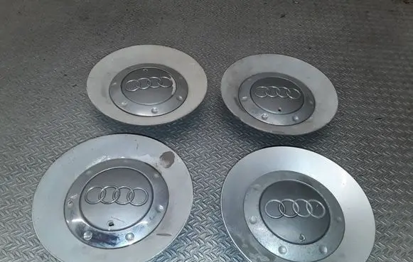 Audi A4 S4 B7 8E 8H Original wheel cap 8N0601165D