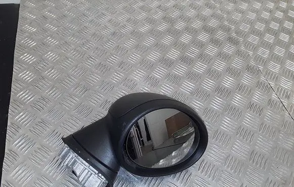 Mini Cooper Countryman R60 Front door electric wing mirror 505214
