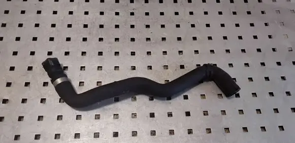 Ford Transit - Tourneo Connect Engine coolant pipe/hose