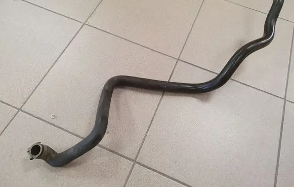Iveco Daily 3rd gen Engine coolant pipe/hose