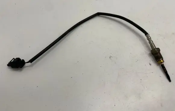 BMW 4 F32 F33 Exhaust gas temperature sensor 7805606