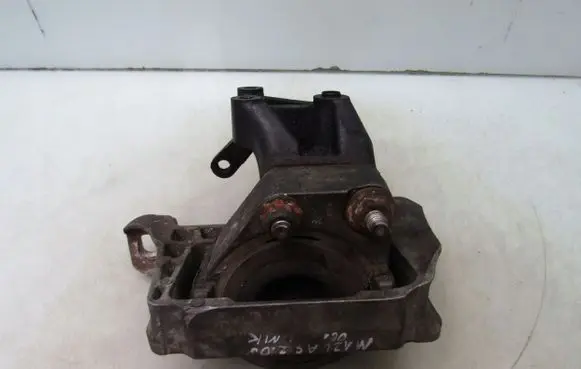 Mazda 5 Engine mount vacuum valve 