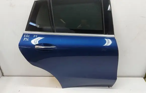Mercedes-Benz EQC Rear door 