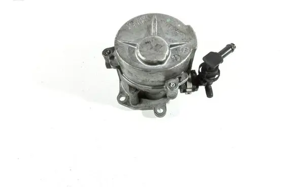 Suzuki Grand Vitara II Vacuum pump D163451323 D163 451323