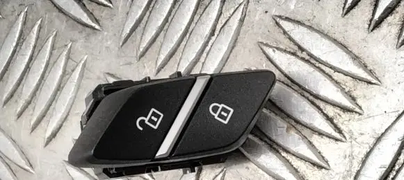 BMW X5 F15 Central locking switch button 9350442