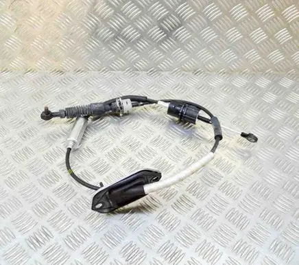 Hyundai Ioniq Gear shift cable linkage 46790G2100