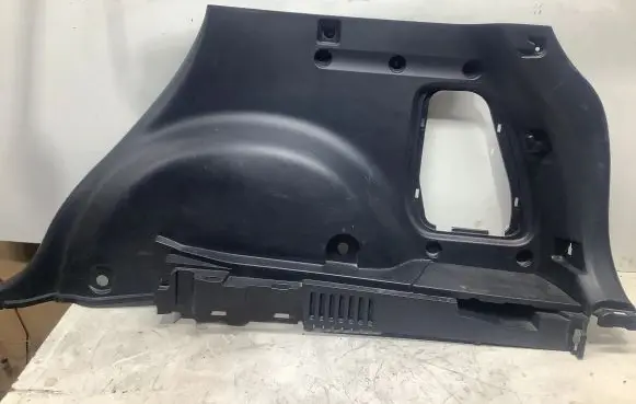 Toyota RAV 4 (XA40) Trunk/boot side trim panel 6473042091