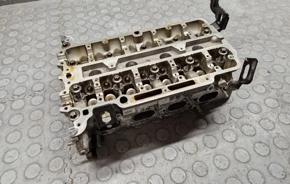 Buick Encore I Engine head 25193622