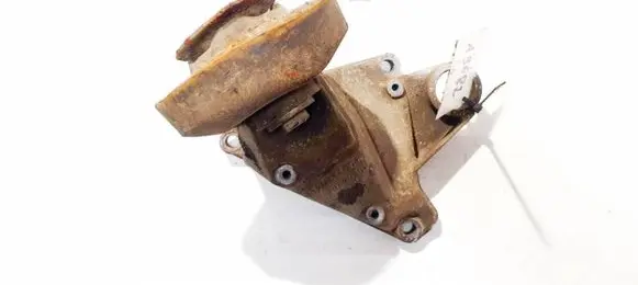 Audi A4 S4 B5 8D Engine mounting bracket 8d0399114l