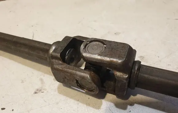 Audi A4 S4 B6 8E 8H Steering column universal joint 020493
