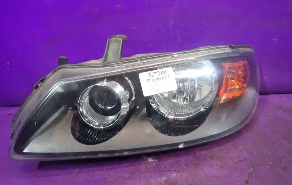 Nissan Almera Tino Headlight/headlamp 26060BN67A