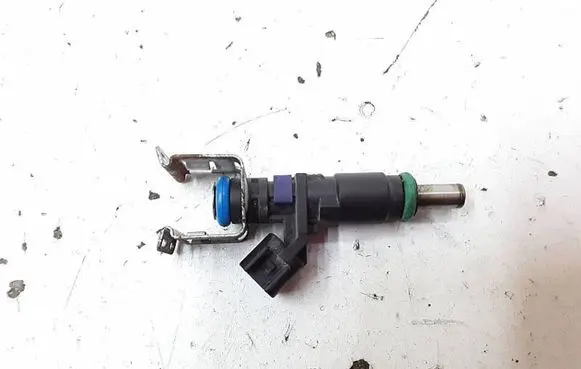 Ford Ka Fuel injector D5BGAA9F593
