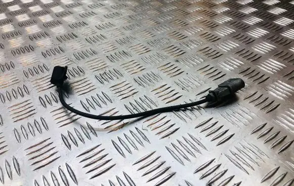 Volkswagen PASSAT B6 Camshaft position sensor 03G906433A