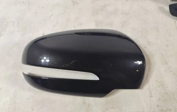 Suzuki SX4 S-Cross Plastic wing mirror trim cover 7101013L01