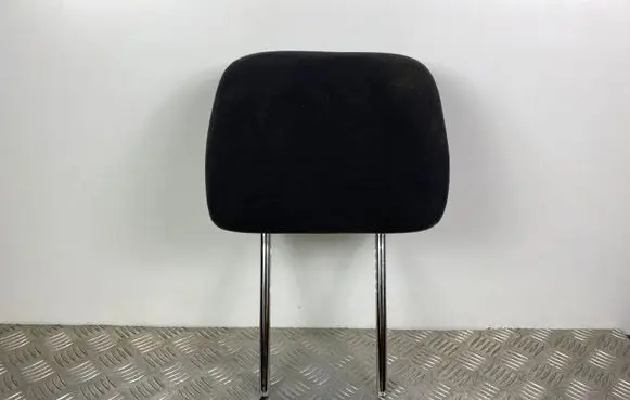Dodge Durango Front seat headrest 