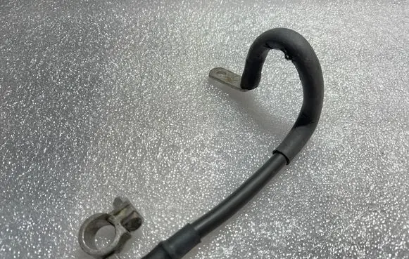 Volkswagen PASSAT B6 Negative earth cable (battery) 