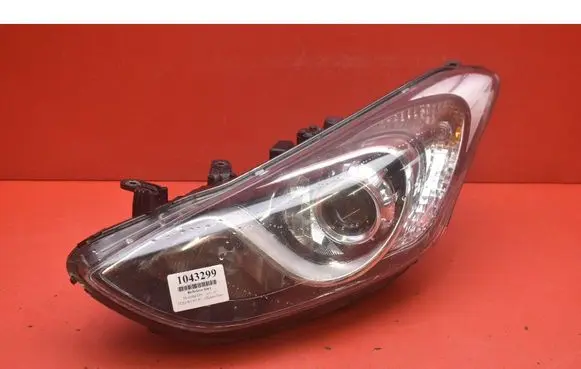 Hyundai i30 Headlight/headlamp 92101A6060