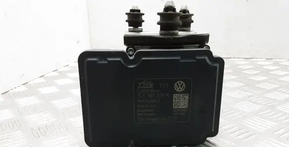 Volkswagen Touareg I ABS Pump 7L0907379K 7L0614517