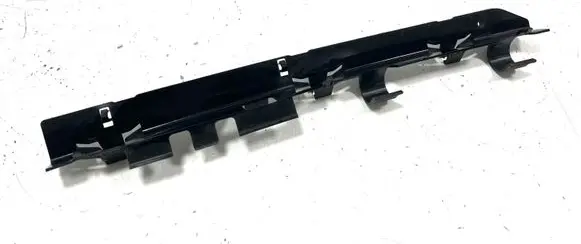 Volvo XC60 Front bumper mounting bracket 30779689