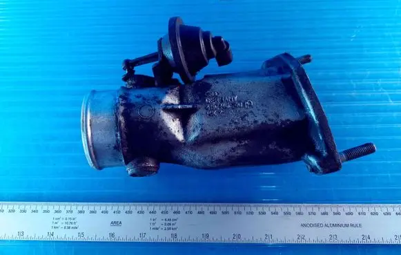 Audi A6 S6 C5 4B Throttle valve 4B0145950