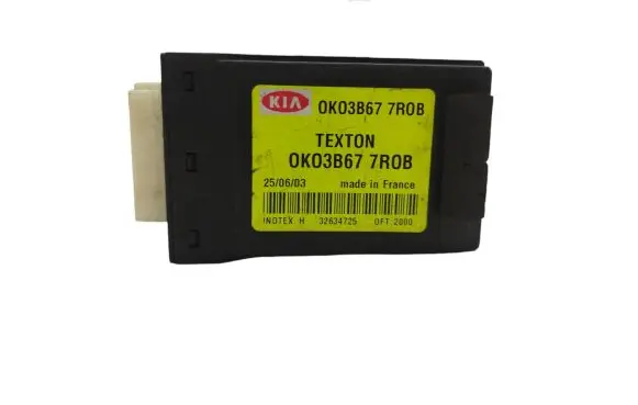 KIA Sportage Other control units/modules 0K03B677R0B 32634725