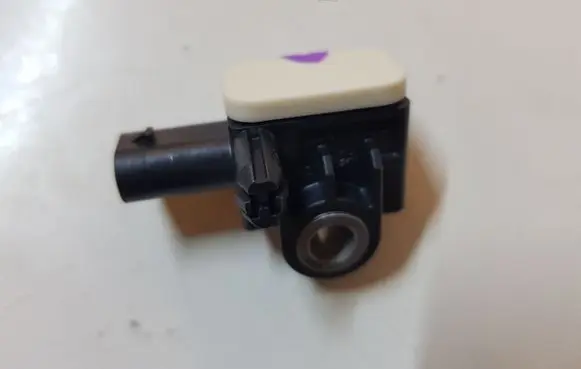 Dodge Durango Airbag deployment crash/impact sensor 56054085AA