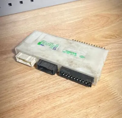BMW 5 E39 Comfort/convenience module 6913519 61356913519 12037310