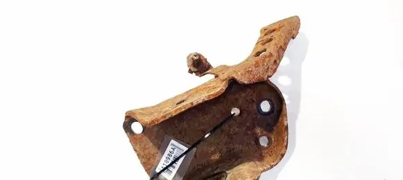 Volkswagen PASSAT B4 Bracket in trunk/boot 