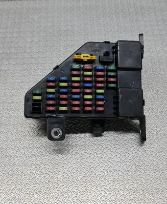 Hyundai Tucson JM Fuse module 911102E001 AK3098 05054M