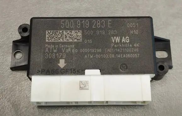Audi A3 S3 8V Parking PDC control unit/module 5Q0919283E