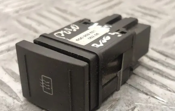 Volkswagen Polo Windscreen/window heater switch 6Q0959621