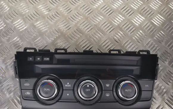 Mazda CX-5 Climate control unit 5KH25