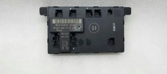 Mercedes-Benz C W203 Door control unit/module A2038201485