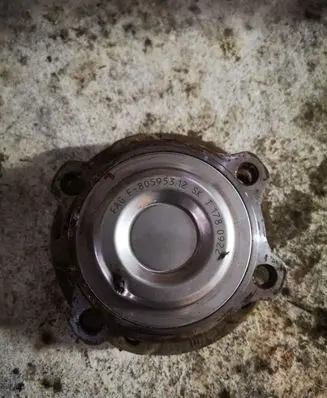 BMW 7 F01 F02 F03 F04 Front wheel ball bearing 