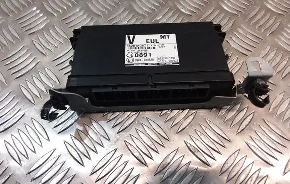 Subaru Legacy Comfort/convenience module 88281AG671 97RI01062T