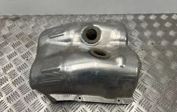 BMW M5 F90 Exhaust heat shield 8053526