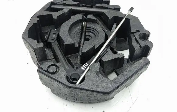 Volvo S90, V90 Lift Jack 31362300