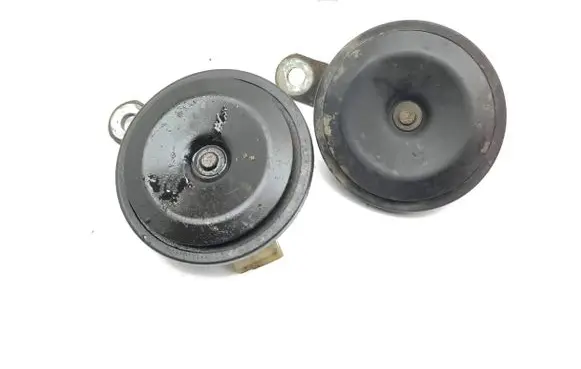 Toyota Avensis T250 Horn signal 28657625