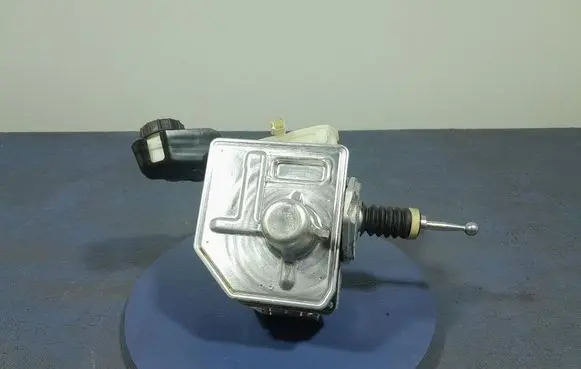 Volvo XC60 ABS Pump 32333637