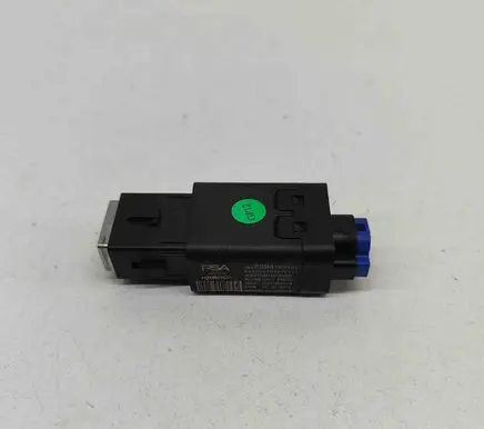 Peugeot 2008 II USB socket connector 9852057080 9848394780
