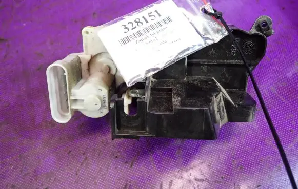 Fiat Doblo Rear door lock B792