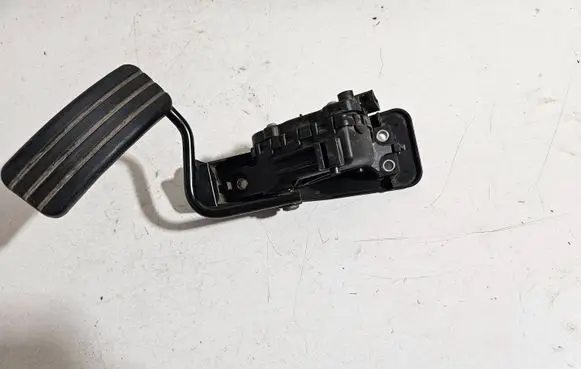 Renault Espace - Grand espace IV Accelerator throttle pedal 8200007512 6PV00811922