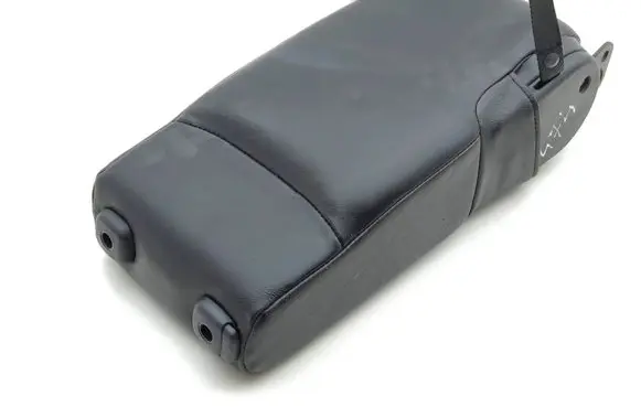 Toyota RAV 4 (XA30) Rear seat armrest 