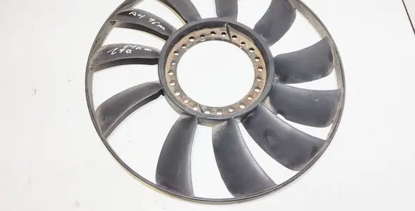 Audi A4 S4 B5 8D Fan impeller 058121301B