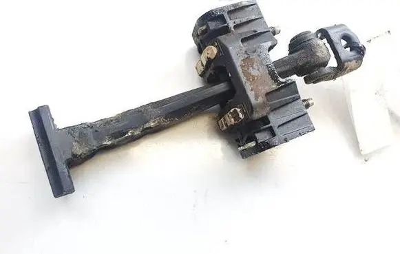 Opel Astra H Rear door check strap stopper 