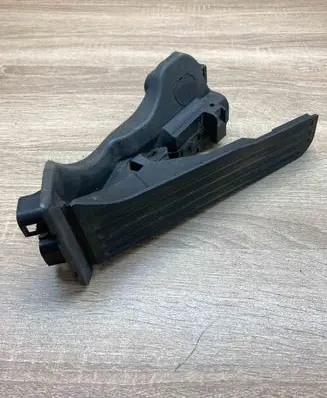Volkswagen PASSAT B6 Accelerator throttle pedal 1K1721503AS 6PV01103905