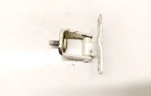 Mitsubishi Outlander Tailgate/trunk/boot hinge 