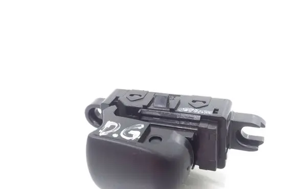 Nissan Pulsar Electric window control switch 15242490