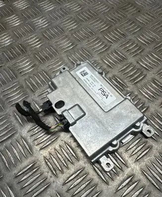 Opel Grandland X Camera control unit module 9841617180 20224280272